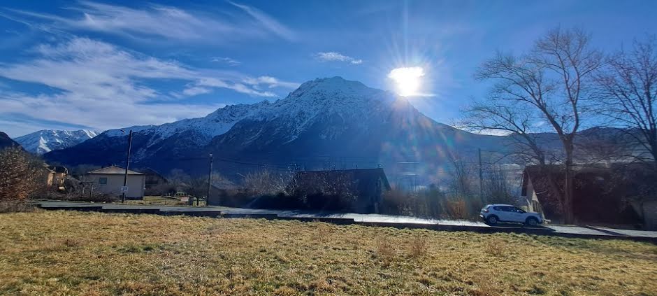 Vente terrain  980 m² à Saint firmin en valgodemard (05800), 87 800 €