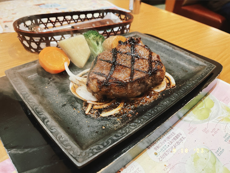 Vクラスの大学野球・さわやかげんこつハンバーグ・まぐろレストラン・新華亭・食ってばっかりに関するカスタム事例の投稿画像7枚目