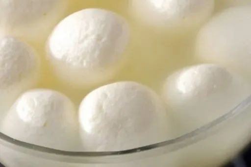 White Rasgulla