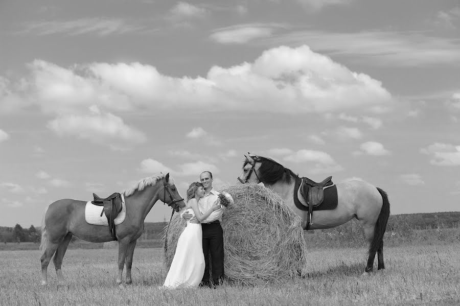 Fotógrafo de casamento Egor Shalygin (snayper). Foto de 11 de abril 2021