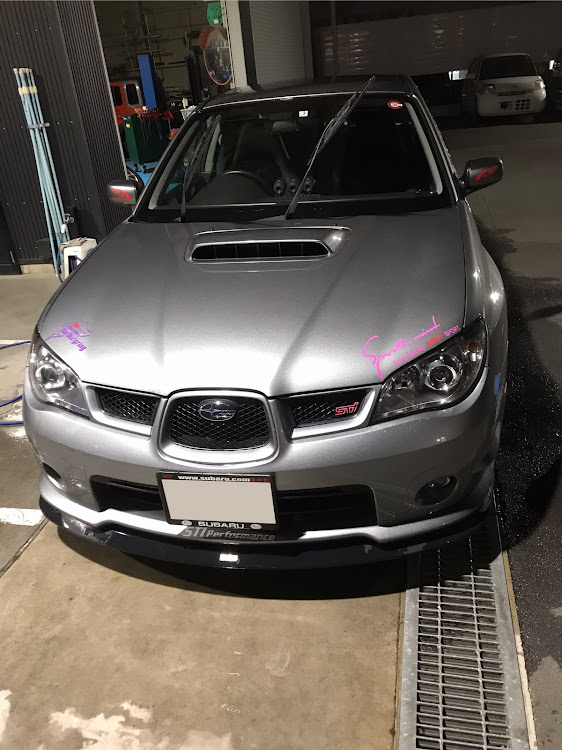 インプレッサ WRX STIのYH-28さんが投稿したカスタム事例の投稿画像1枚目