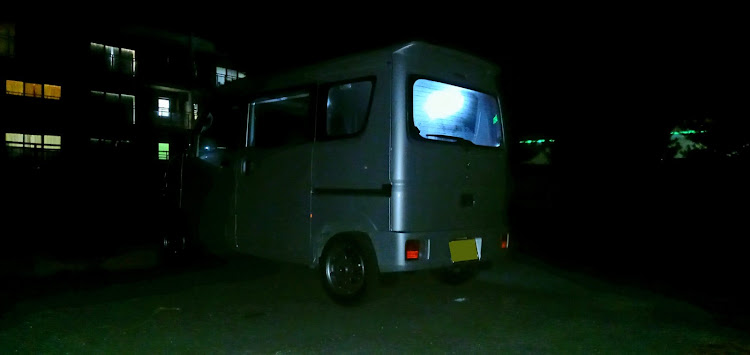 エブリイバンのJun Style・移動居酒屋🍶🏮・車中泊・クルマ好きと繋がりたいに関するカスタム事例の投稿画像1枚目