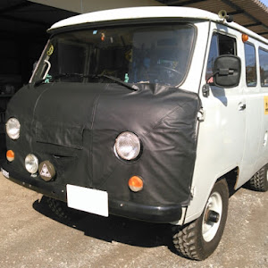 UAZ-3909