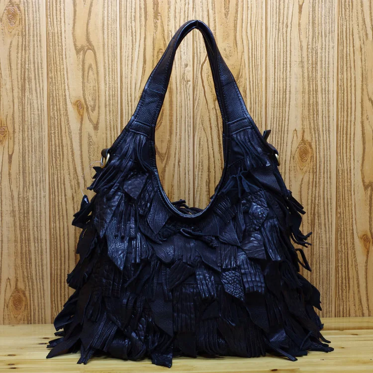 Title 5, Farbige Schultertasche aus hochwertigem Rindsle...