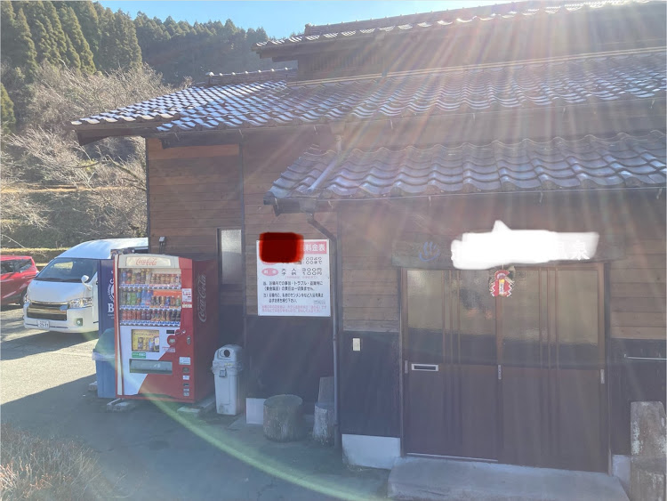 ハイエースバンのりんさんが投稿したカスタム事例の投稿画像2枚目