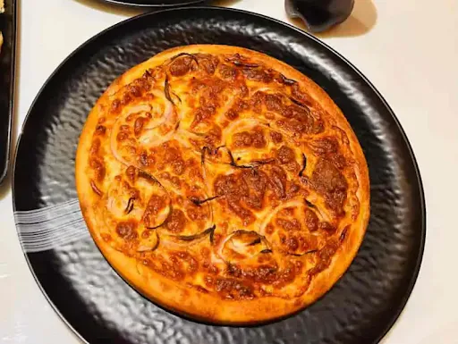 Indi Makhani Pyaza Single Pizza