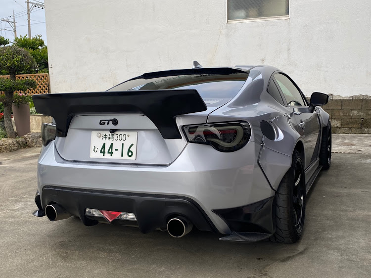 86のワイドボディ・ロケバニ・沖縄・DIY・おしりに関するカスタム事例の投稿画像1枚目