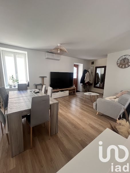 Location  maison 4 pièces 81 m² à Mazamet (81200), 720 €