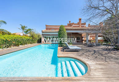 Property with pool 1