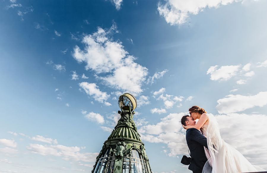 Fotografo di matrimoni Anton Matveev (antonmatveev). Foto del 18 settembre 2019