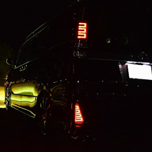 ヴォクシー ZRR80W