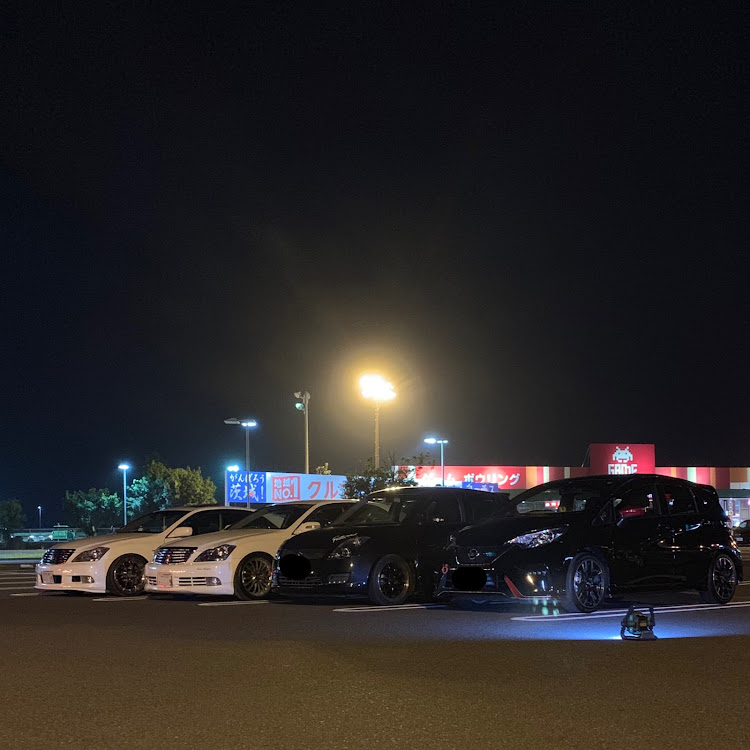 クラウンアスリートのteam's lowgun 関東✨・New wheel装着の〜お披露目会✨・プチ トマト🍅〜😋💕・two-k 魂 パーリー🎶・アライメント調整🤩✨に関するカスタム事例の投稿画像3枚目