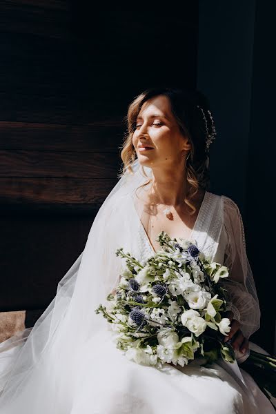 Fotógrafo de casamento Evgeniya Ivanova (ugeni). Foto de 4 de maio 2021