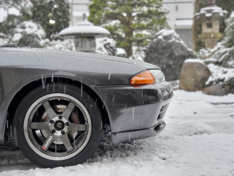 スカイライン GT-Rの桜と愛車・雪・桜・川越に関するカスタム事例の投稿画像5枚目
