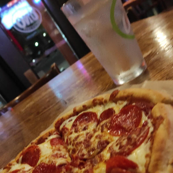 Gluten-Free Pizza at UNO Pizzeria & Grill