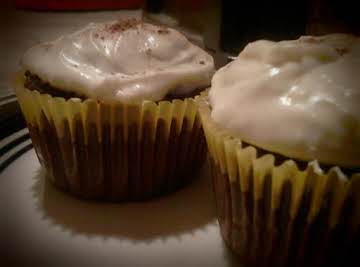 Amaretto chocolate cupcakes