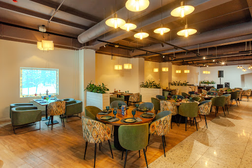 Шато Манави на Профсоюзной