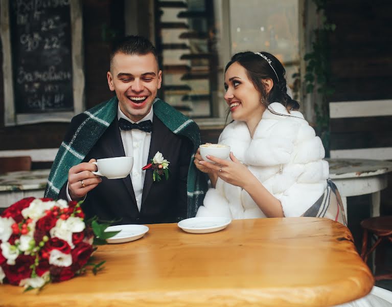 Fotógrafo de bodas Aleksandr Malysh (alexmalysh). Foto del 6 de diciembre 2017