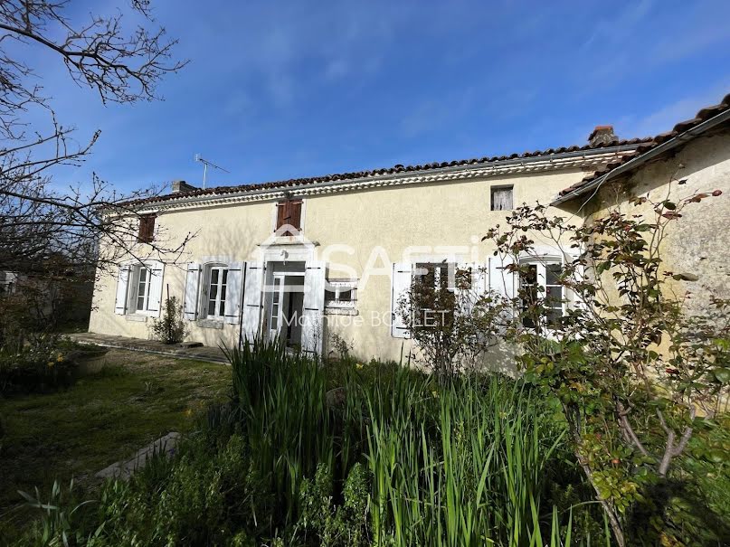 Vente maison 4 pièces 85 m² à Aumagne (17770), 110 000 €