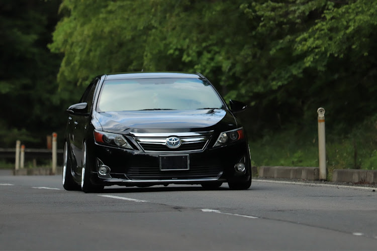 カムリの一眼レフ・DIY・キャンバー・不正改造車取締月間・エアサスに関するカスタム事例の投稿画像1枚目