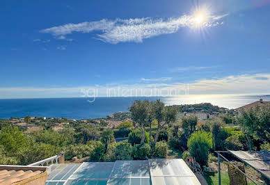 Villa with pool and terrace 2