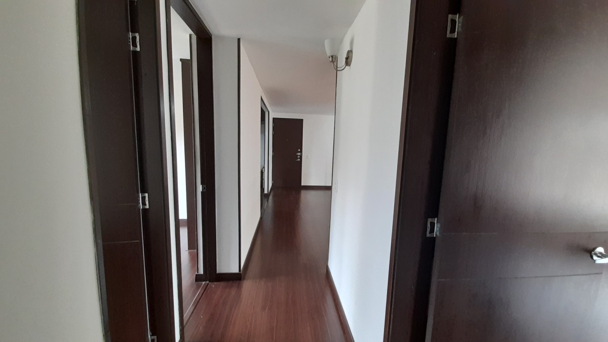 Apartamento En Arriendo - La Campiña, Bogota