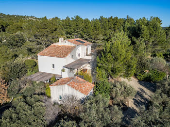 villa à Maussane-les-Alpilles (13)