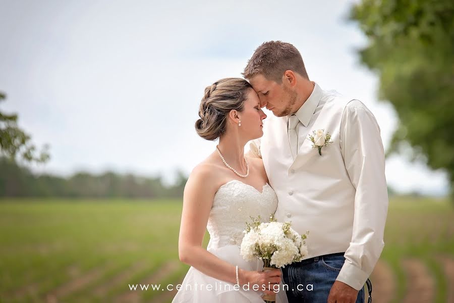 Photographe de mariage Vicki Deforge (vickideforge). Photo du 8 mai 2019