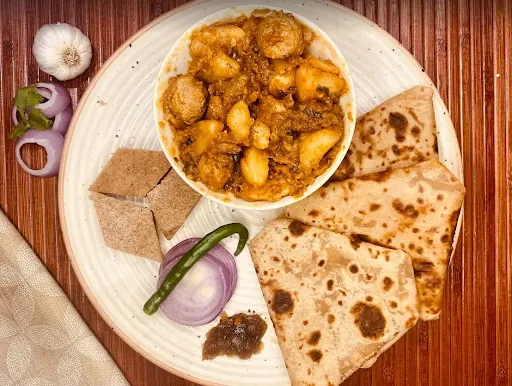 Paratha Sabji Combo [Serves 1]