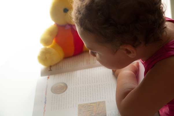 Un bambino che legge sarà un uomo che pensa ! di marit