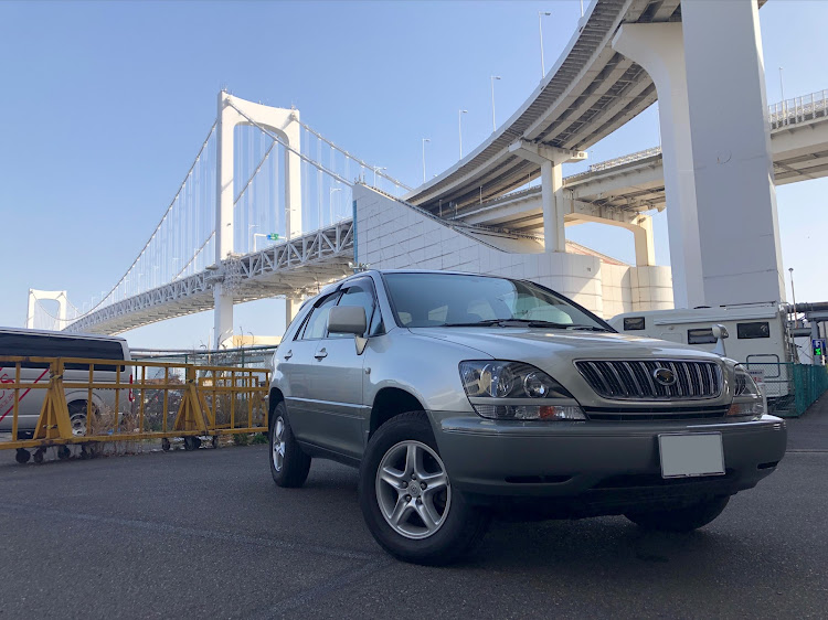 ハリアーの板金修理・しばらく入院・代車生活スタート・MXPA10・ヤリスに関するカスタム事例の投稿画像1枚目