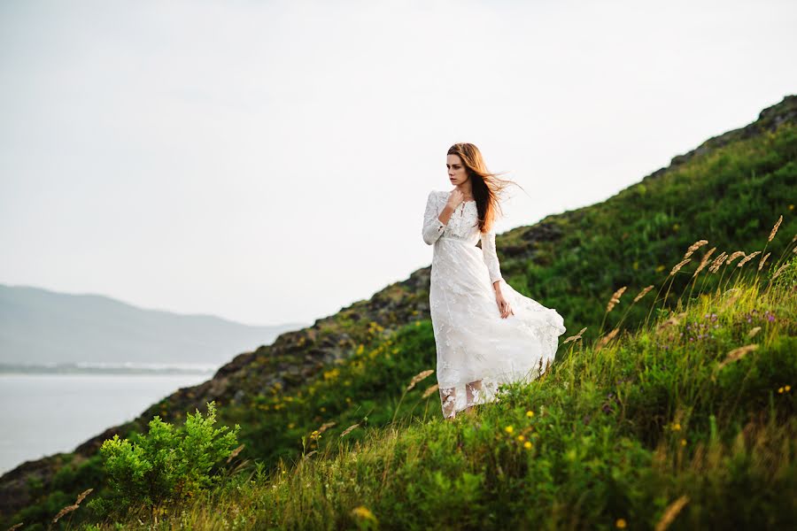 Wedding photographer Andrey Tokarev (racries). Photo of 27 March 2016