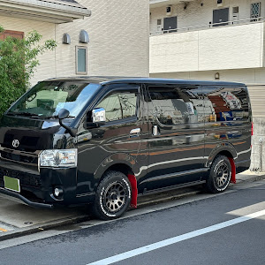 ハイエースバン GDH206V