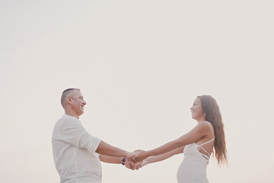 Wedding photographer Sergio Viñuela (luznomada). Photo of 3 April 2023