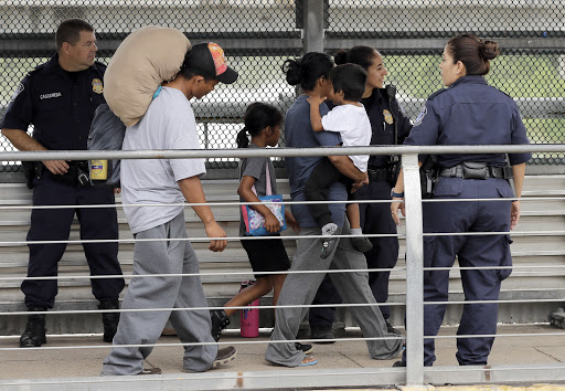Unicef: SAD treba da promene politiku prema migrantima, ni razdvajanje dece ni pritvor nisu opcije