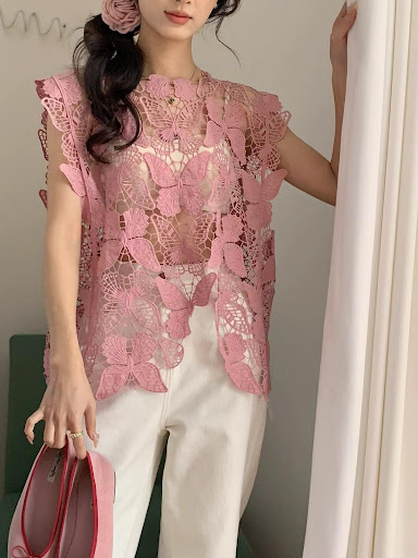 Title 2, High-grade Embroidery Hollow-out Vest Top Femal...