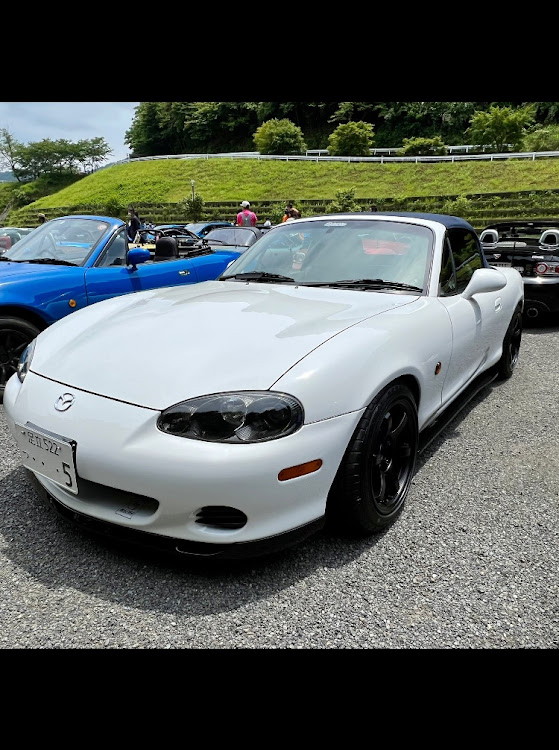 ロードスターの横浜観光・平塚ラーメン・JSM・B.S.Rに関するカスタム事例の投稿画像1枚目