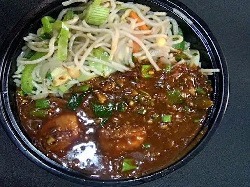 Egg Korean Burnt Garlic Noodle With Black Pepper And Ginger Sauce Bowl