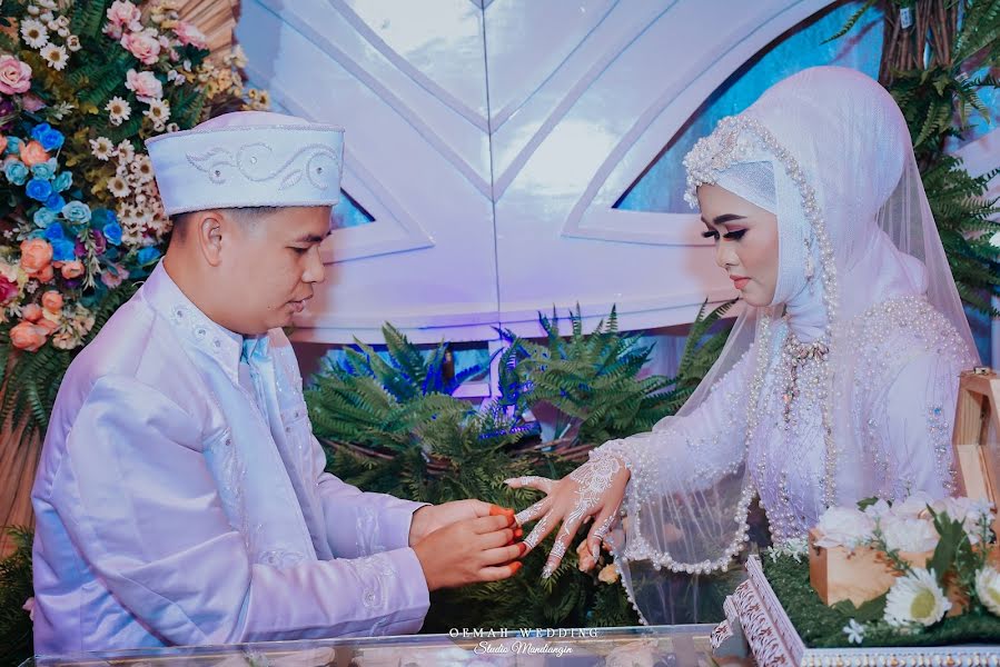 Düğün fotoğrafçısı Awank Taufik Hidayat (oemahwedding2). 21 Haziran 2020 fotoları