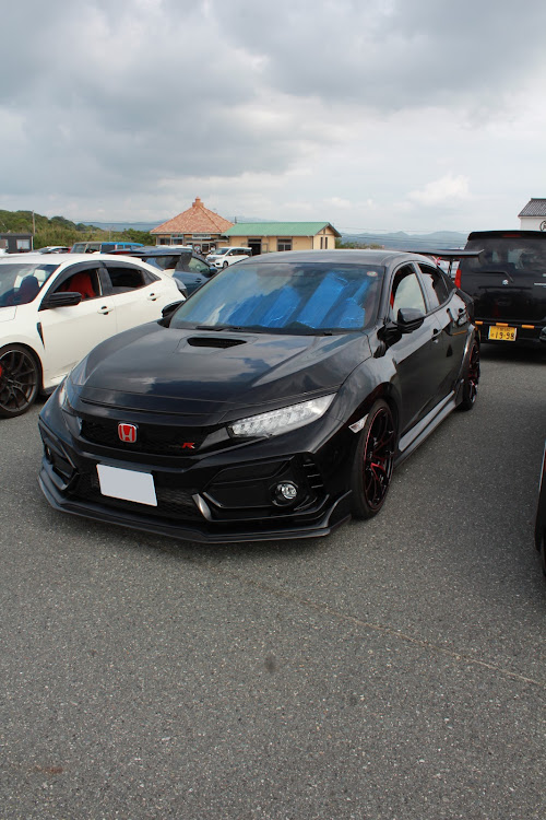 シビックタイプRのFK8・fk7・FK7・FL5に関するカスタム事例の投稿画像3枚目