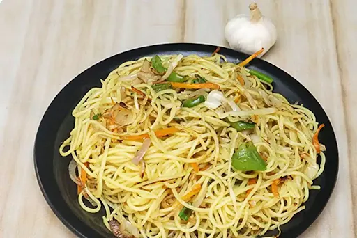 Chilli Garlic Chowmein