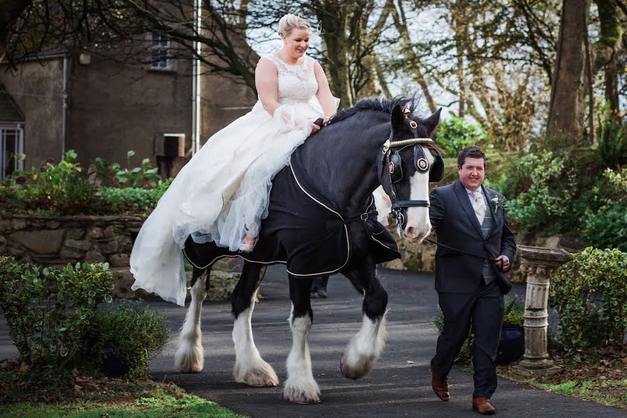 Fotografo di matrimoni Sarah Mackay (sarahmackay). Foto del 1 luglio 2019