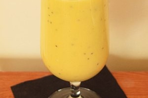 Kefir, Mango and Banana Protein Smoothie