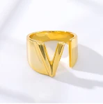 V