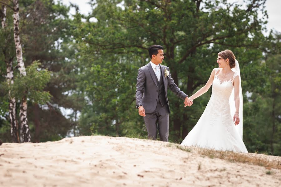 Fotógrafo de casamento Simone Janssen (janssen). Foto de 19 de setembro 2019