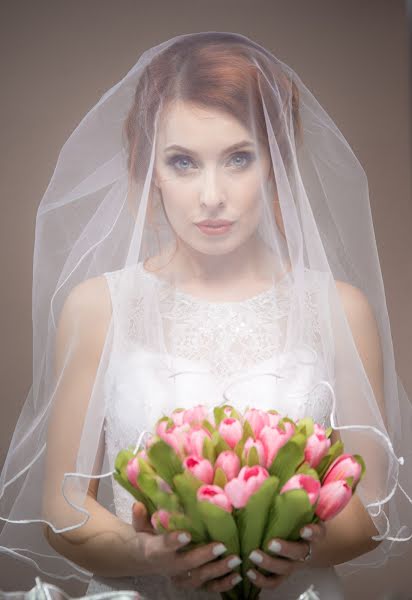 Fotografo di matrimoni Denis Volkov (tolimbo). Foto del 1 aprile 2017