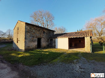 maison à Saint-Lin (79)