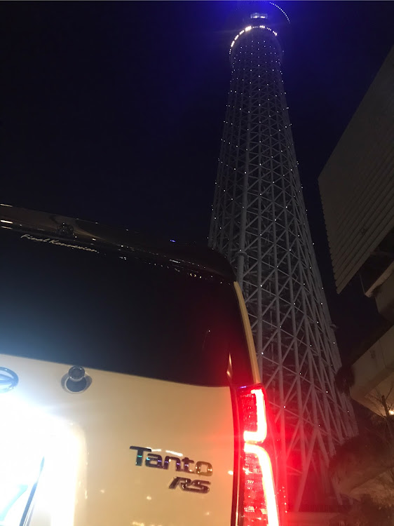 タントカスタムの深夜の街中・ドライブに関するカスタム事例の投稿画像1枚目