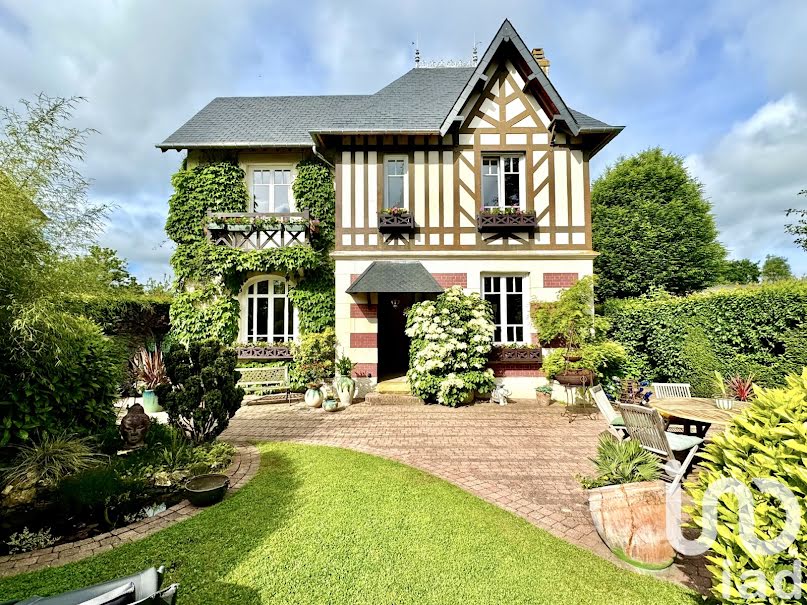 Vente maison 6 pièces 115 m² à Pont-l'eveque (14130), 529 000 €