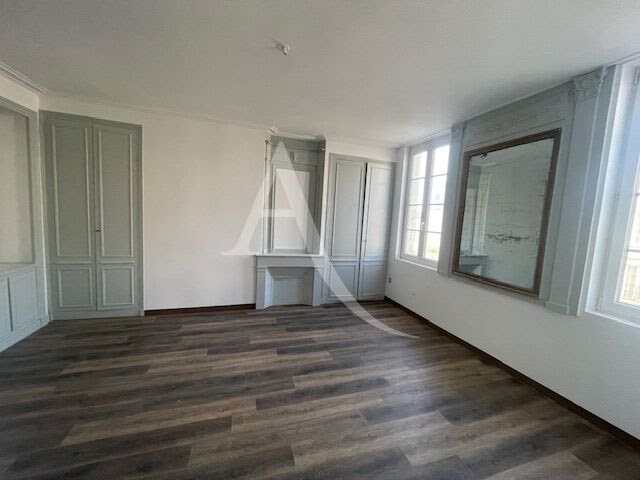 Vente appartement 4 pièces 105 m² à Rochefort (17300), 376 200 €